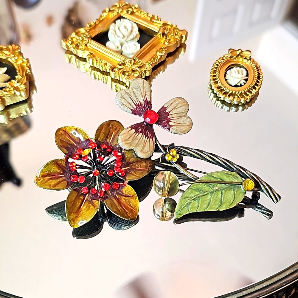 Large Flower Brooch